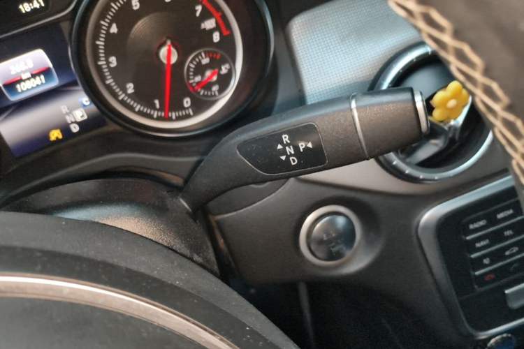 Used Mercedes-Benz CLA 2017 CLA 200 Style Edition Gear Lever