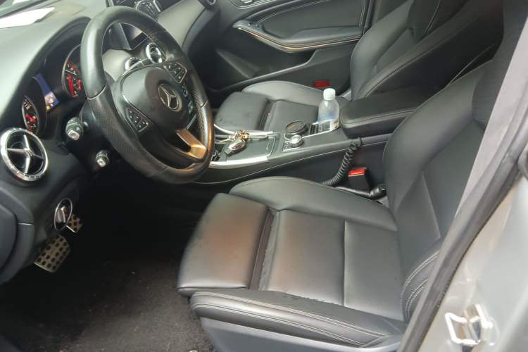 Used Mercedes-Benz CLA 2017 Facelifted CLA 200 Stylish Edition Left Front Seat