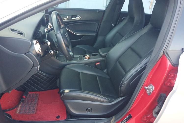 Used Mercedes-Benz CLA 2017 Facelifted CLA 200 Stylish Edition Left Front Seat