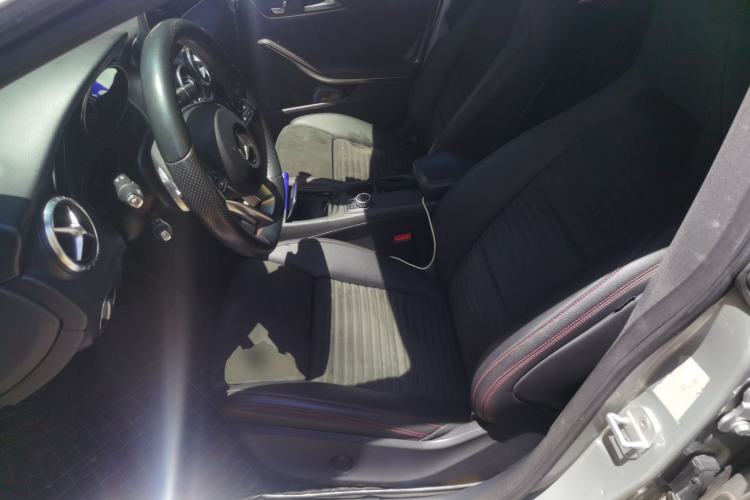 Used Mercedes-Benz CLA 2017 Refreshed CLA 220 4MATIC Left Front Seat