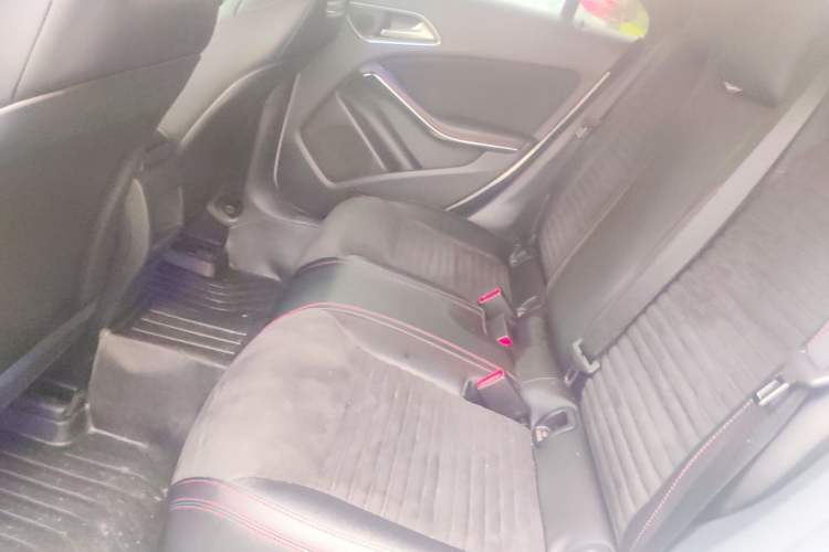 Used Mercedes-Benz CLA 2017 CLA 220 4MATIC Left Rear Seat