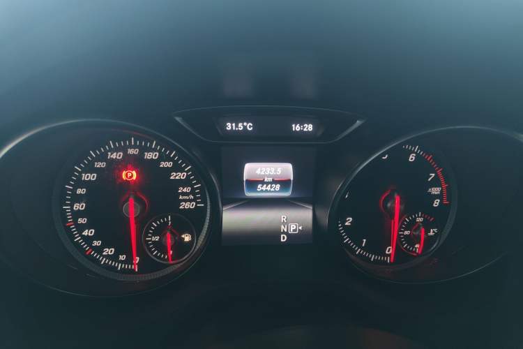 Used Mercedes-Benz CLA 2017 CLA 220 4MATIC Odometer Close Up