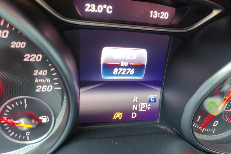Used Mercedes-Benz CLA 2017 CLA 220 4MATIC Odometer Close Up