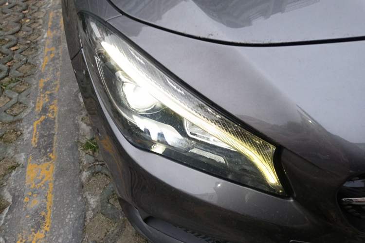 Used Mercedes-Benz CLA 2017 CLA 220 4MATIC Right Front Headlight