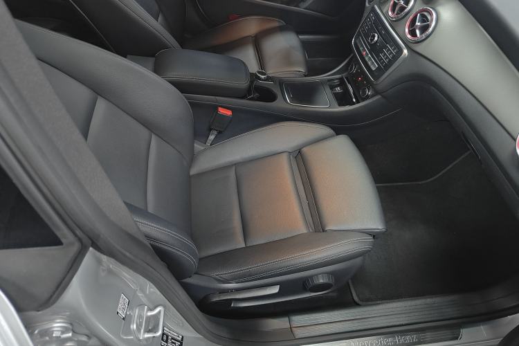 Used Mercedes-Benz CLA 2017 CLA 200 Sport Edition Right Front Seat
