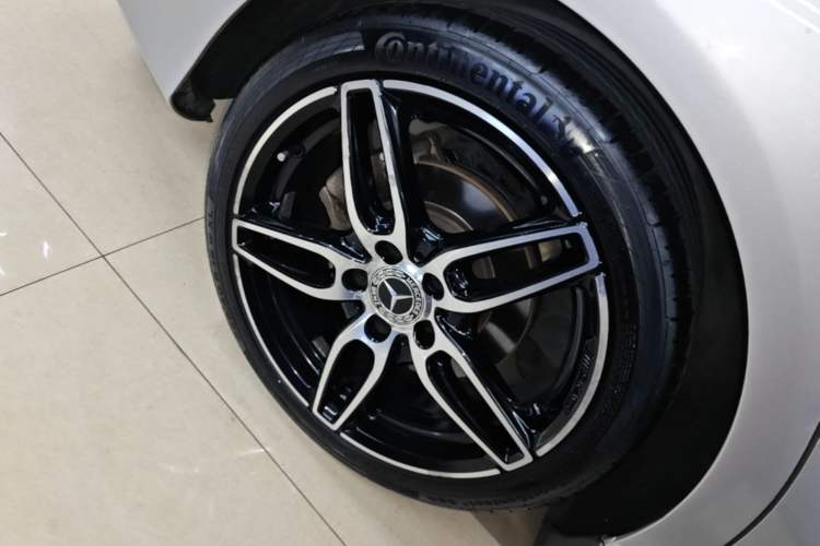 Used Mercedes-Benz CLA 2017 CLA 220 4MATIC Right Rear Wheel Hub