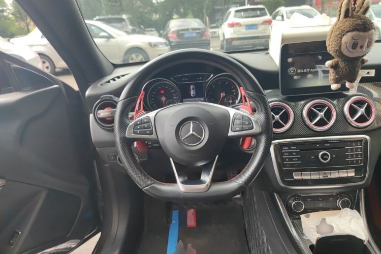 Used Mercedes-Benz CLA 2017 Refreshed CLA 220 4MATIC Steering Wheel