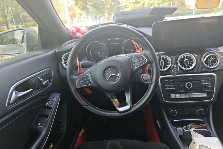 Used Mercedes-Benz CLA 2017 Facelifted CLA 200 Stylish Edition Steering Wheel