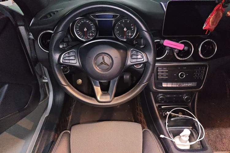 Used Mercedes-Benz CLA 2017 CLA 180 Steering Wheel
