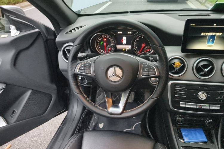 Used Mercedes-Benz CLA 2017 CLA 200 Style Edition Steering Wheel