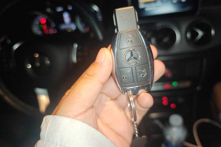 Used Mercedes-Benz CLA 2017 Refreshed CLA 200 Sport Edition Vehicle Key