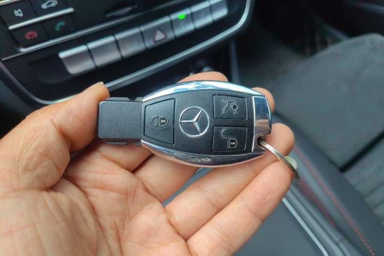 Used Mercedes-Benz CLA 2017 CLA 220 4MATIC Vehicle Key