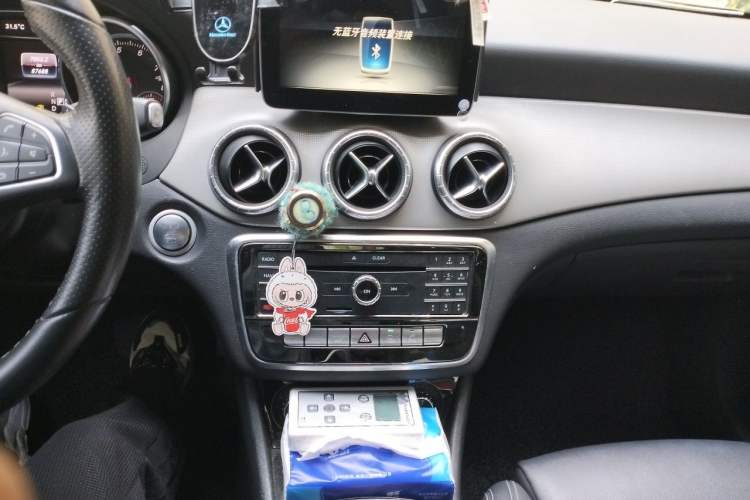 Used Mercedes-Benz CLA 2017 Refreshed CLA 200 Sport Edition Audio And AC Panel
