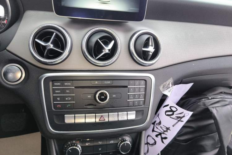 Used Mercedes-Benz CLA 2017 Facelifted CLA 200 Stylish Edition Audio And AC Panel