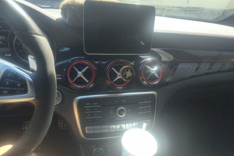 Used Mercedes-Benz CLA 2017 CLA 260 4MATIC Audio And AC Panel
