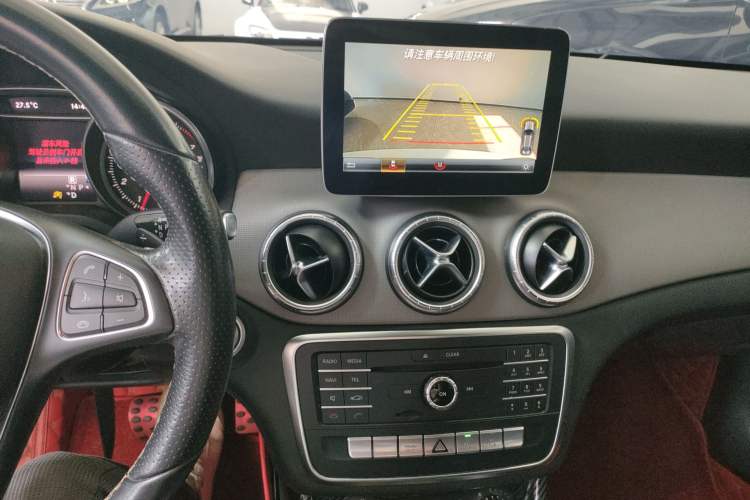 Used Mercedes-Benz CLA 2017 CLA 200 Style Edition Audio And AC Panel