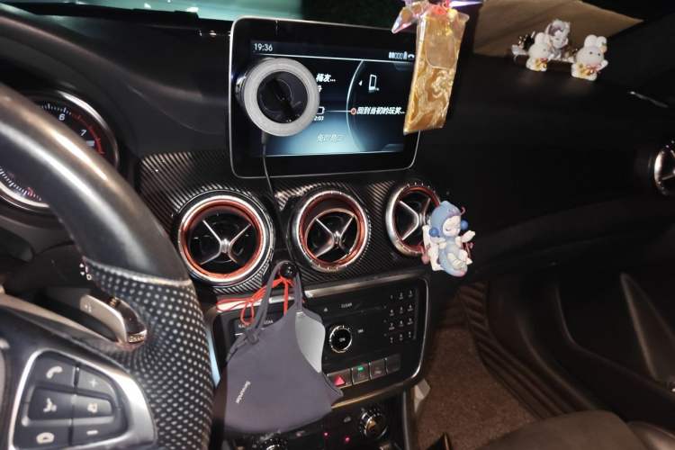 Used Mercedes-Benz CLA 2017 CLA 220 4MATIC Audio And AC Panel