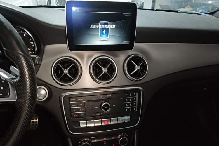 Used Mercedes-Benz CLA 2017 Refreshed CLA 220 4MATIC Audio And AC Panel