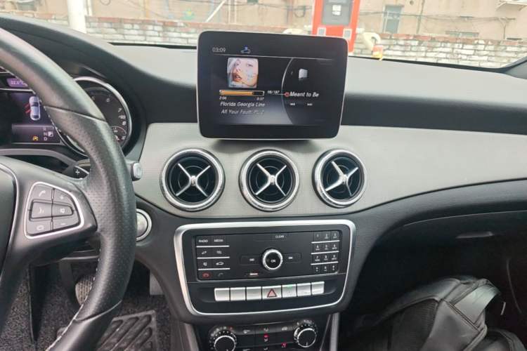 Used Mercedes-Benz CLA 2017 Facelifted CLA 200 Stylish Edition Audio And AC Panel