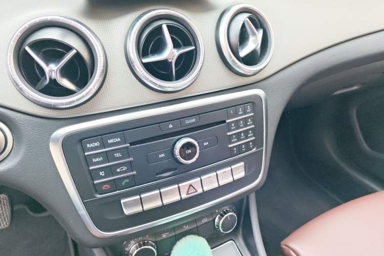 Used Mercedes-Benz CLA 2017 Facelifted CLA 200 Stylish Edition Audio And AC Panel