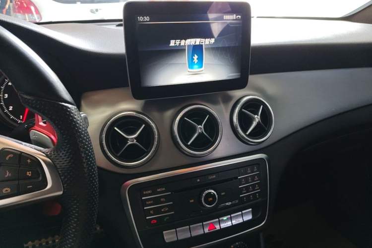 Used Mercedes-Benz CLA 2017 CLA 220 4MATIC Audio And AC Panel