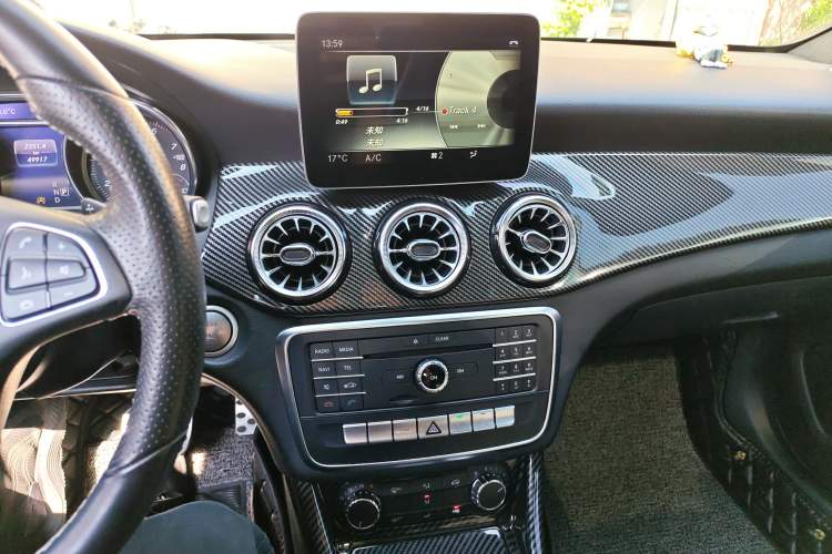 Used Mercedes-Benz CLA 2017 Facelifted CLA 200 Stylish Edition Audio And AC Panel
