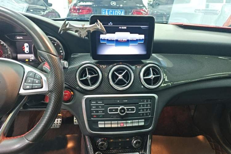Used Mercedes-Benz CLA 2017 Refreshed CLA 220 4MATIC Audio And AC Panel