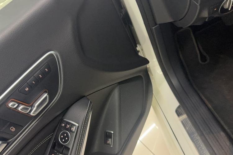 Used Mercedes-Benz CLA 2017 Facelifted CLA 200 Stylish Edition Audio And AC Panel