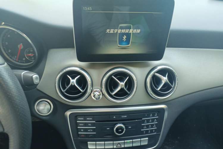 Used Mercedes-Benz CLA 2017 Facelifted CLA 200 Stylish Edition Audio And AC Panel