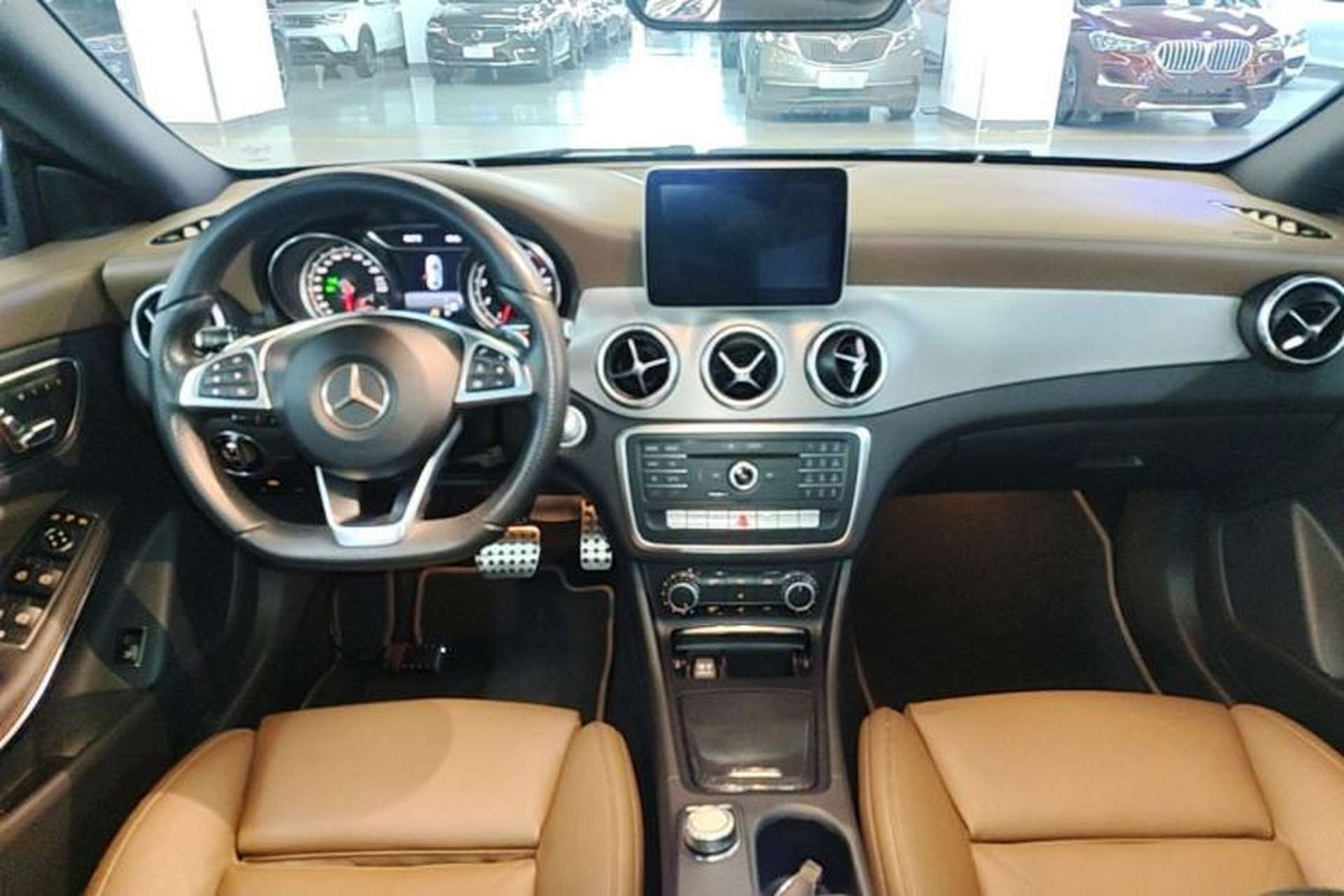 Used Mercedes-Benz CLA 2017 CLA 260 4MATIC Center Console