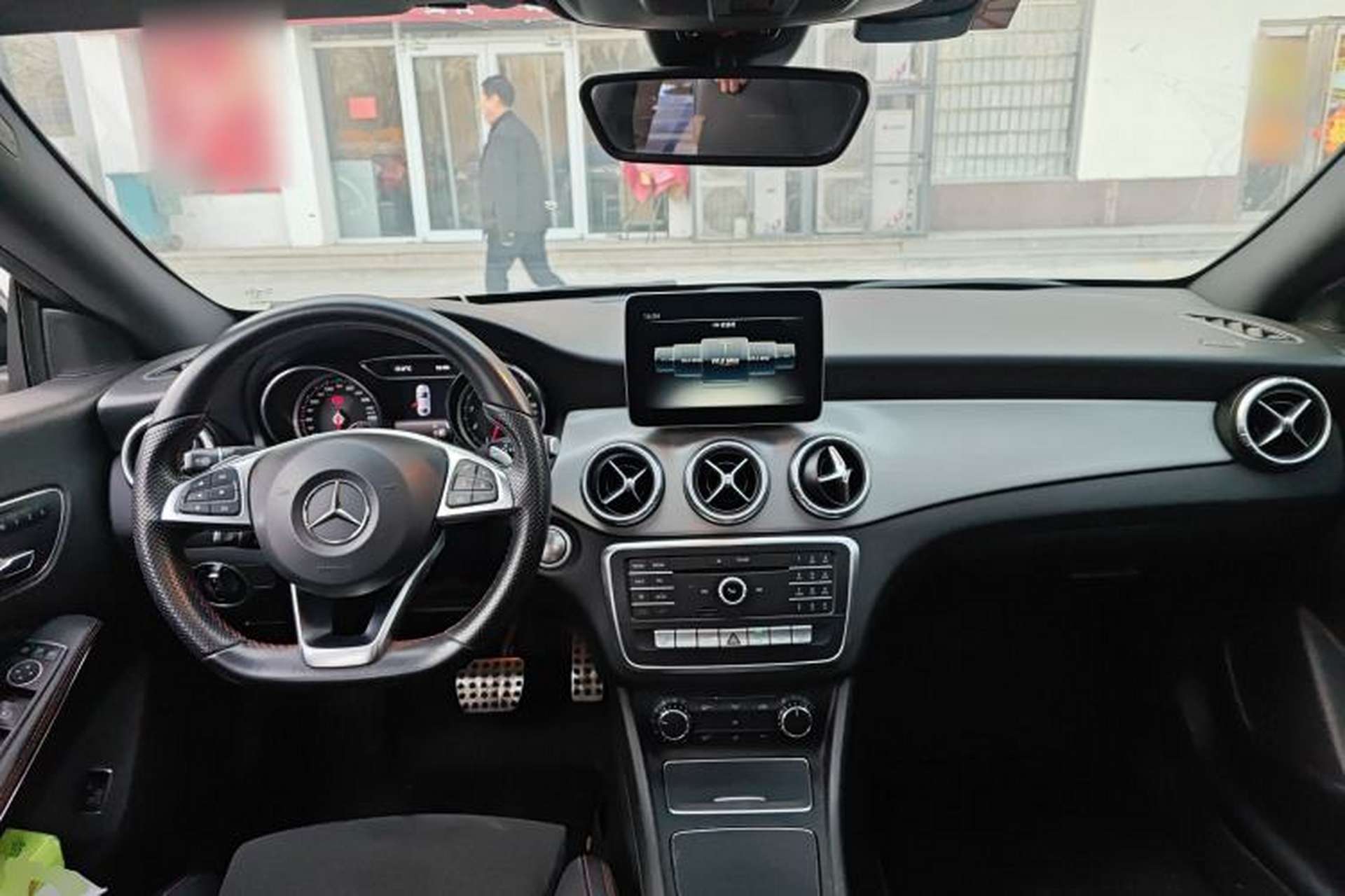 Used Mercedes-Benz CLA 2017 CLA 220 4MATIC Center Console