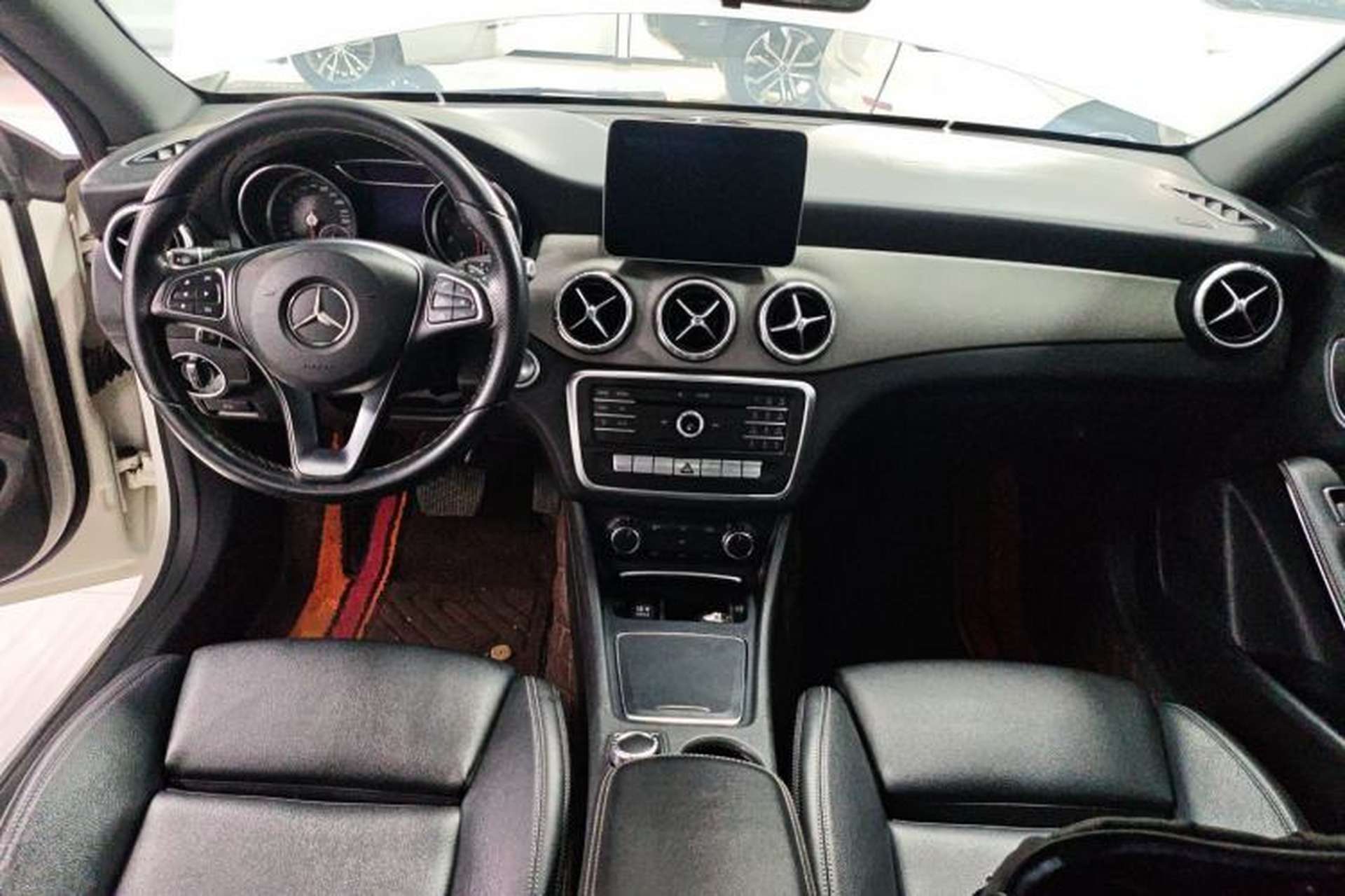 Used Mercedes-Benz CLA 2017 Facelifted CLA 200 Stylish Edition Center Console