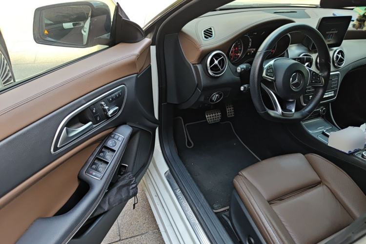 Used Mercedes-Benz CLA 2017 CLA 260 4MATIC Driver Seat