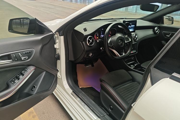Used Mercedes-Benz CLA 2017 CLA 220 4MATIC Driver Seat