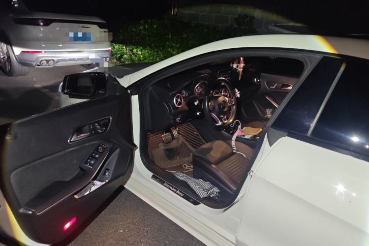 Used Mercedes-Benz CLA 2017 CLA 220 4MATIC Driver Seat