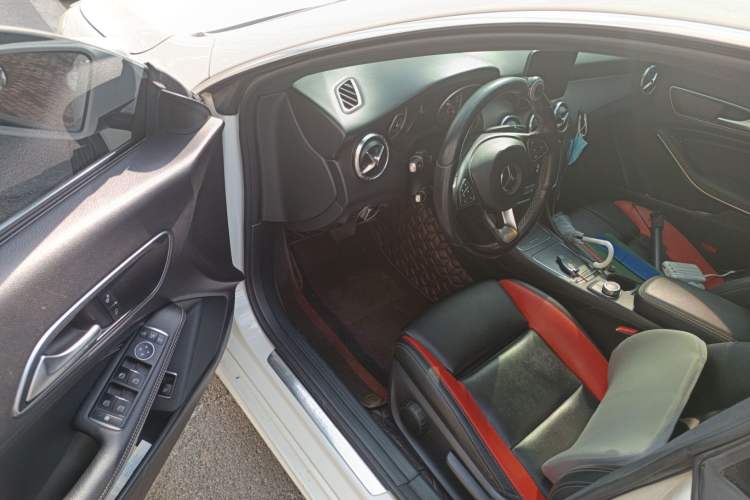 Used Mercedes-Benz CLA 2017 CLA 200 Sport Edition Driver Seat