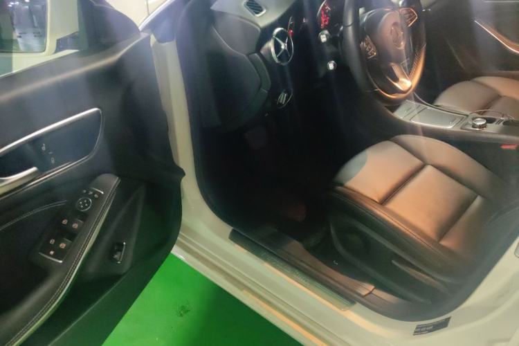 Used Mercedes-Benz CLA 2017 CLA 200 Sport Edition Driver Seat