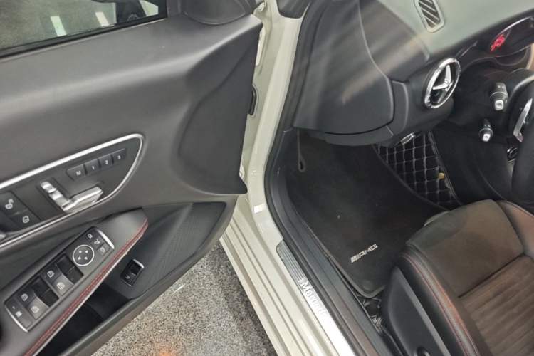 Used Mercedes-Benz CLA 2017 CLA 220 4MATIC Driver Seat