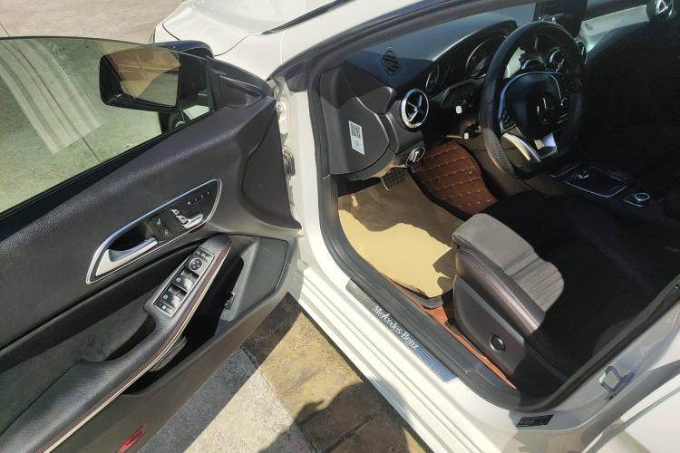 Used Mercedes-Benz CLA 2017 Refreshed CLA 220 4MATIC Driver Seat