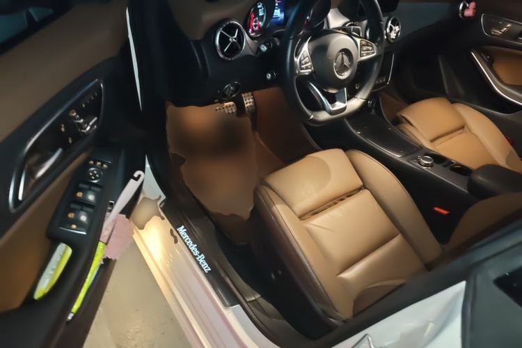 Used Mercedes-Benz CLA 2017 CLA 260 4MATIC Driver Seat