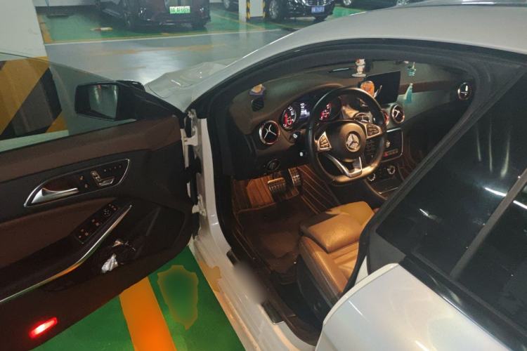 Used Mercedes-Benz CLA 2017 CLA 260 4MATIC Driver Seat