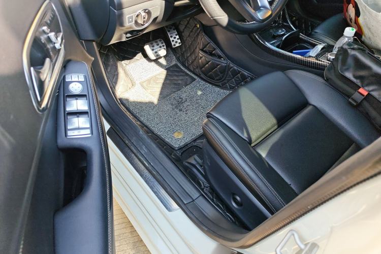 Used Mercedes-Benz CLA 2017 Facelifted CLA 200 Stylish Edition Driver Seat