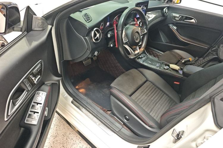 Used Mercedes-Benz CLA 2017 Refreshed CLA 220 4MATIC Driver Seat