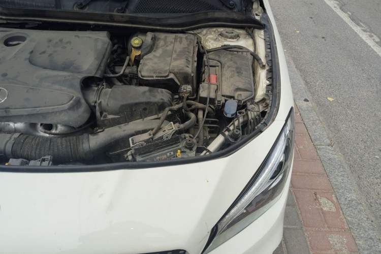 Used Mercedes-Benz CLA 2017 Refreshed CLA 220 4MATIC Engine Bay Left