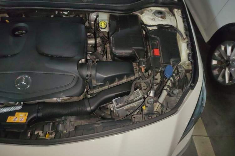 Used Mercedes-Benz CLA 2017 CLA 260 4MATIC Engine Bay Left