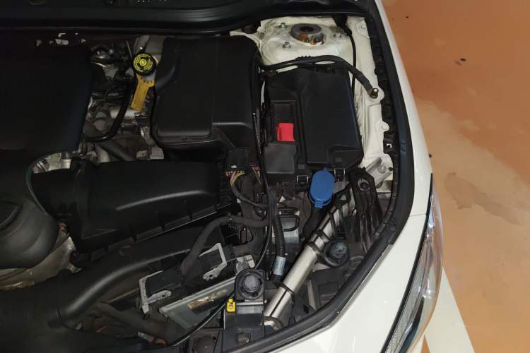 Used Mercedes-Benz CLA 2017 CLA 220 4MATIC Engine Bay Left