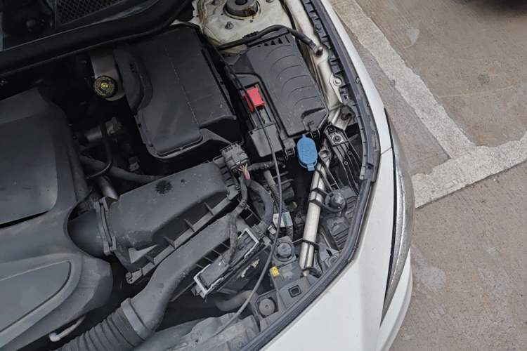 Used Mercedes-Benz CLA 2017 Refreshed CLA 220 4MATIC Engine Bay Left