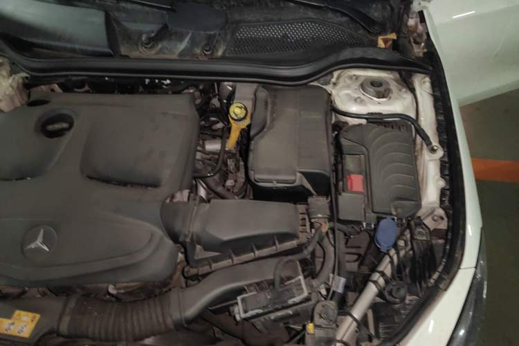Used Mercedes-Benz CLA 2017 CLA 220 4MATIC Engine Bay Left