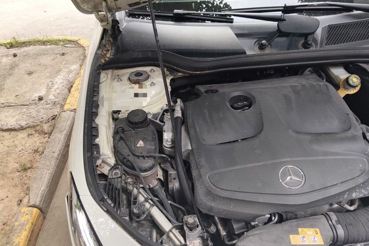Used Mercedes-Benz CLA 2017 CLA 220 4MATIC Engine Bay Right