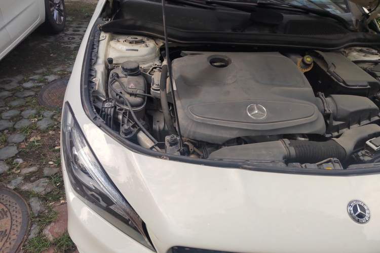 Used Mercedes-Benz CLA 2017 CLA 220 4MATIC Engine Bay Right